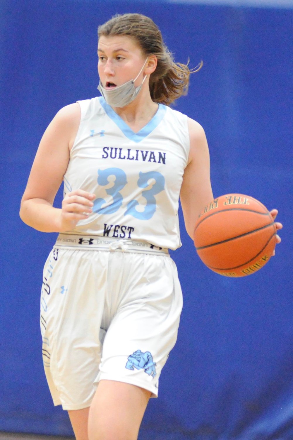 Sullivan West’s Elanie “Laniey” Herbert was honored with the 2022 Girls Varsity Basketball team’s Coaches Award. She averaged 6.8 points and 12.3 rebounds per game.